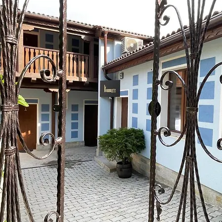 Apartmanhotel конниците 3*