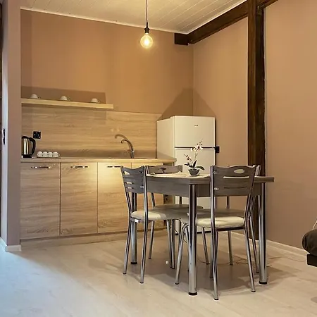 Apartmanhotel конниците