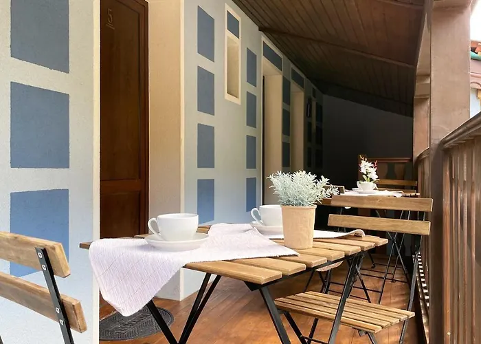 конниците מלון דירות וליקו טורנובו